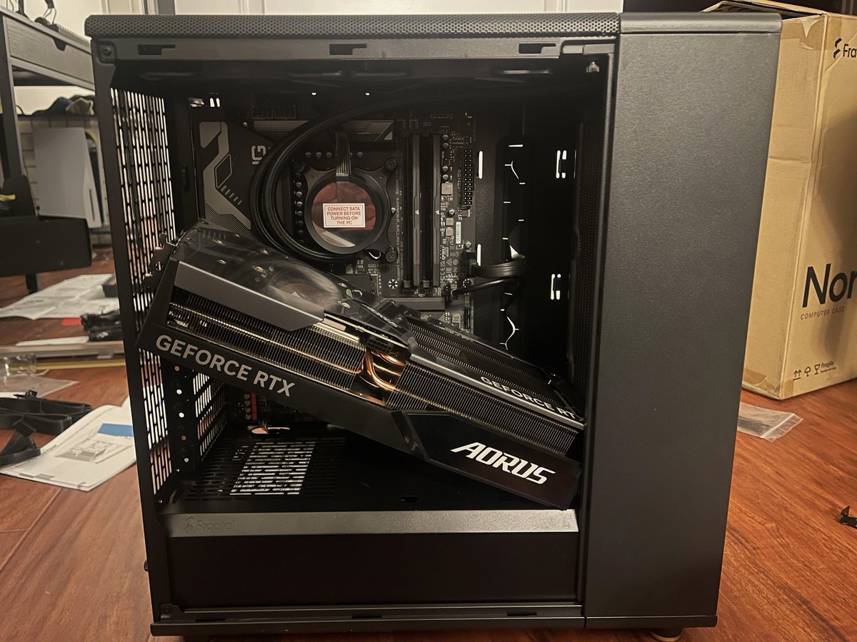 And the question is ... Will it fit?

#pcbuild #pcbuilding #pcassembly #pcsetup #custompc #pc #pcmr #aorus #gigabyte
~ r/u/EmperorPalpatine651