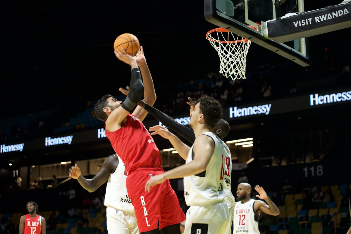 stuart_tibs's tweet photo. Al Ahly Ly 🇱🇾 stuns defending @theBAL champions @AlAhly 🇪🇬 86-77 to make the quarterfinals of #BAL4 here at the BK Arena in Kigali, Rwanda 🇷🇼 https://t.co/SHX4XcE9UL