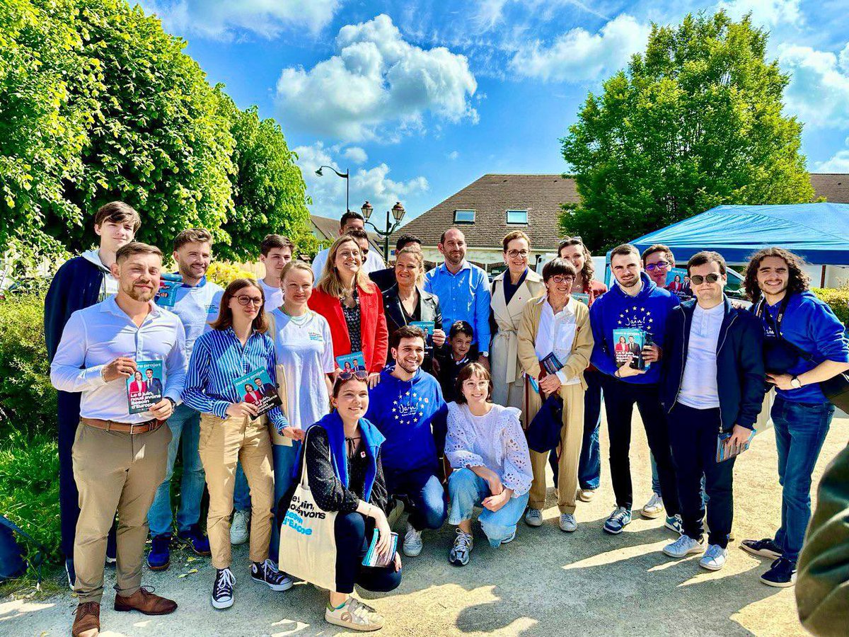 Les Jeunes avec Macron Centre-Val de Loire tweet media