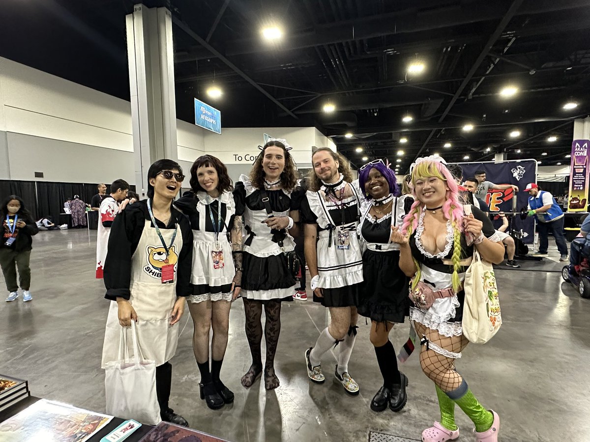 This maid brigade came by and tidied up my filthy soul at MomoCon