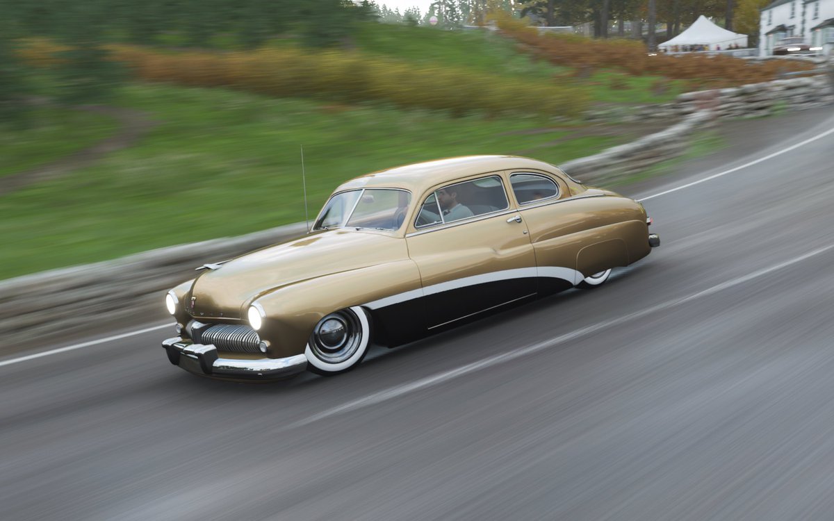 Britty_Wong's tweet photo. Such a bad thing that I can’t chop the top off this old Mercury …
#ForzaHorizon4 #Mercury #49Merc #HirohataMerc https://t.co/ROh9TPiii5