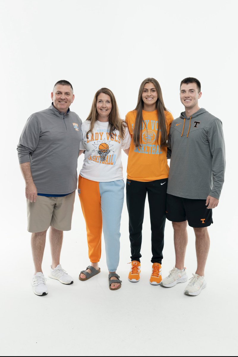 Lauren Hurst (@laurenhurst25) on Twitter photo After a great call with <a href="/CoachKim_/">Kimberly Caldwell</a> I’m excited to receive an offer from <a href="/LadyVol_Hoops/">Lady Vols Basketball</a>. #GoVols After a great call with <a href="/CoachKim_/">Kimberly Caldwell</a> I’m excited to receive an offer from <a href="/LadyVol_Hoops/">Lady Vols Basketball</a>. #GoVols