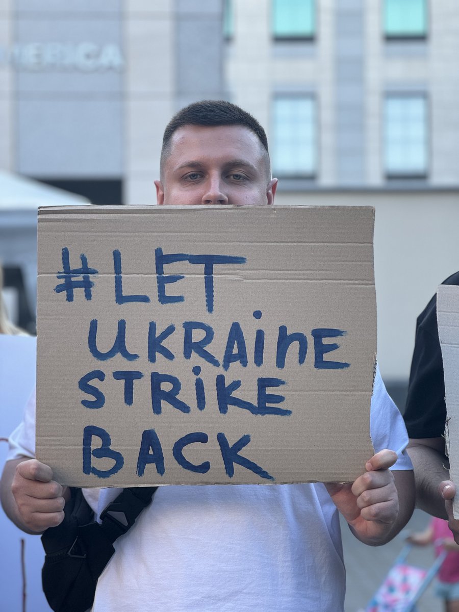 #LetUkraineStrikeBack
