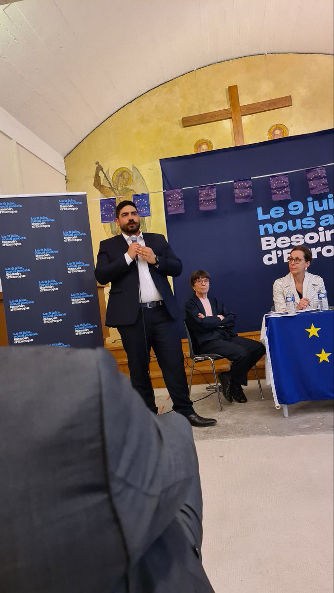 Les Jeunes avec Macron Centre-Val de Loire tweet media