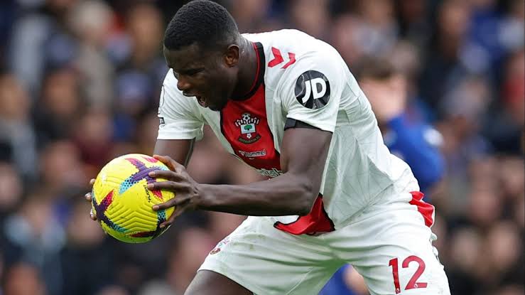 Congratulations Joe Aribo @J_Aribo19 and Paul Onuachu @paul_onuachu  for helping Southampton @SouthamptonFC  to gain promotion back to English Premier League.

Congratulations to the entire Southampton squad and coaching staff.

#TheSaint