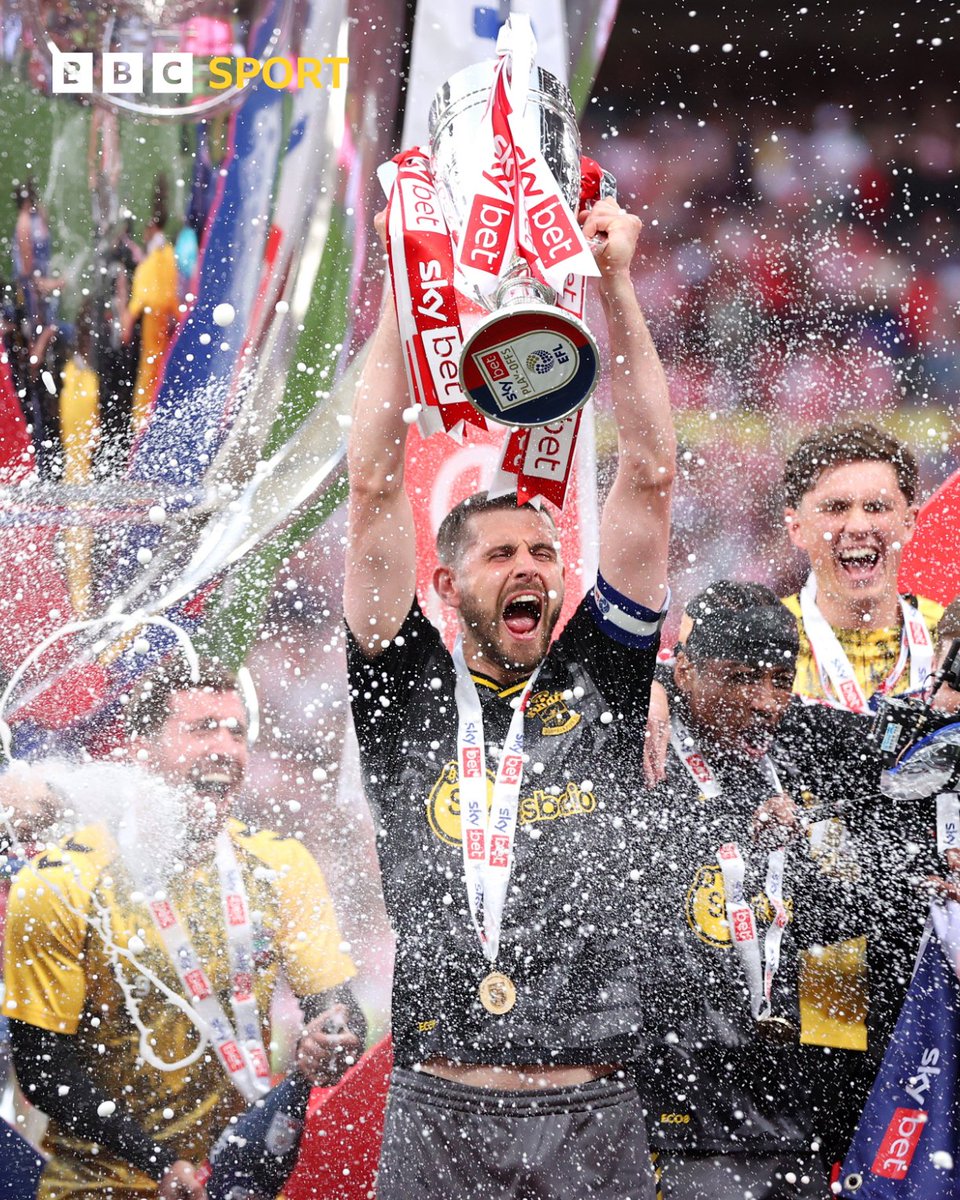 What a moment for Southampton 👏

#BBCFootball #LEESOU