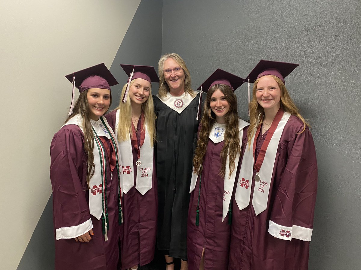 It’s official! 🎓 These 4 have walked the stage and received their diploma!  Congratulations! We are proud of you! Oh, the places you will go!  Go Dogs! #buydirt #alwaysabulldog