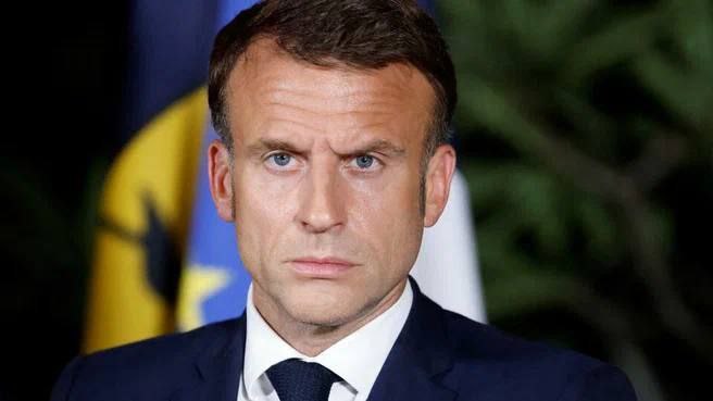 ⭕ Fransa Cumhurbaşkanı Emmanuel Macron: 📌 Hiç bu kadar düşmanımız olmamıştı. Avrupa'nın ölebileceğine gerçekten inanıyorum.