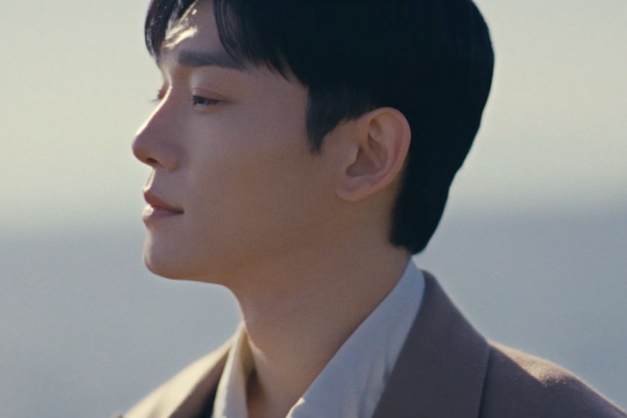soompi's tweet photo. WATCH: #EXO's #Chen Drops MV Teaser For "Empty"
https://t.co/3Xyd5AZf1F https://t.co/tp2iOMf0m3