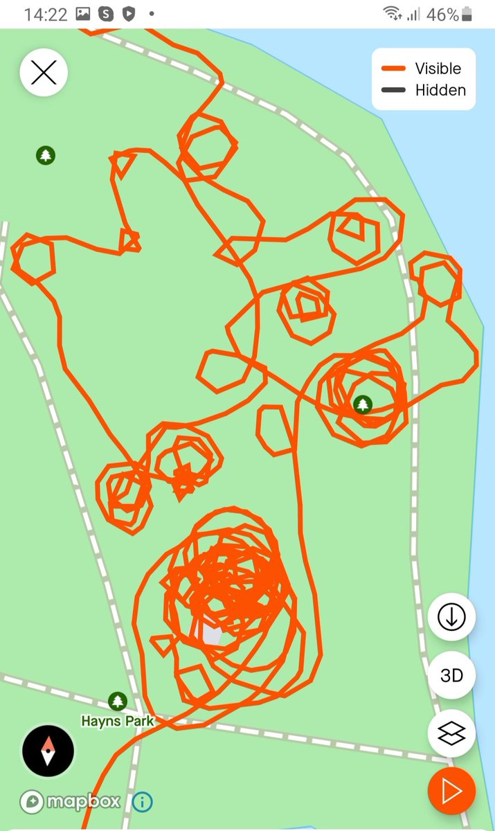 BoodeVon's tweet photo. Run-fu
graveyard run.
'the cross'
honoring the
Dead.
#Runfu #run #running #runner
#strava #freeart #freikunst https://t.co/gbqN79nCZg