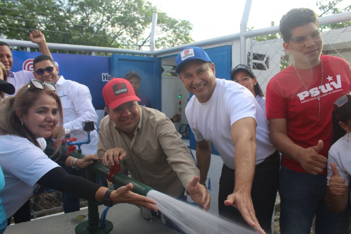 #DebesSaber📢 Gobierno continúa desplegando su accionar para mejorar, optimizar y renovar los servicios públicos

Más información ⬇️
👁️‍ tinyurl.com/yz29k3e7

#Guárico
#NicoLike 
#GuáricoProduce