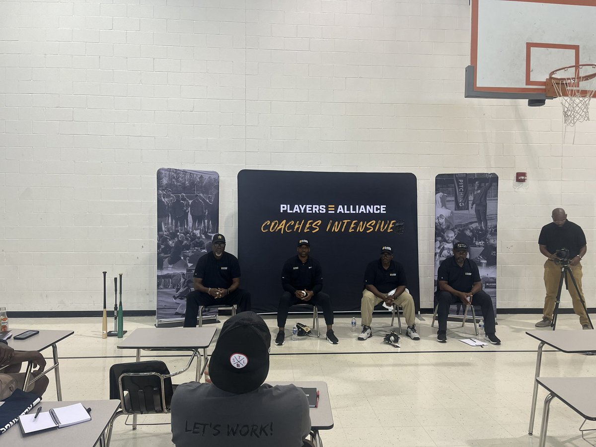 MemphisLLB's tweet image. Happening now!

Day Two: Players Alliance Coaches Intensive

#memphis