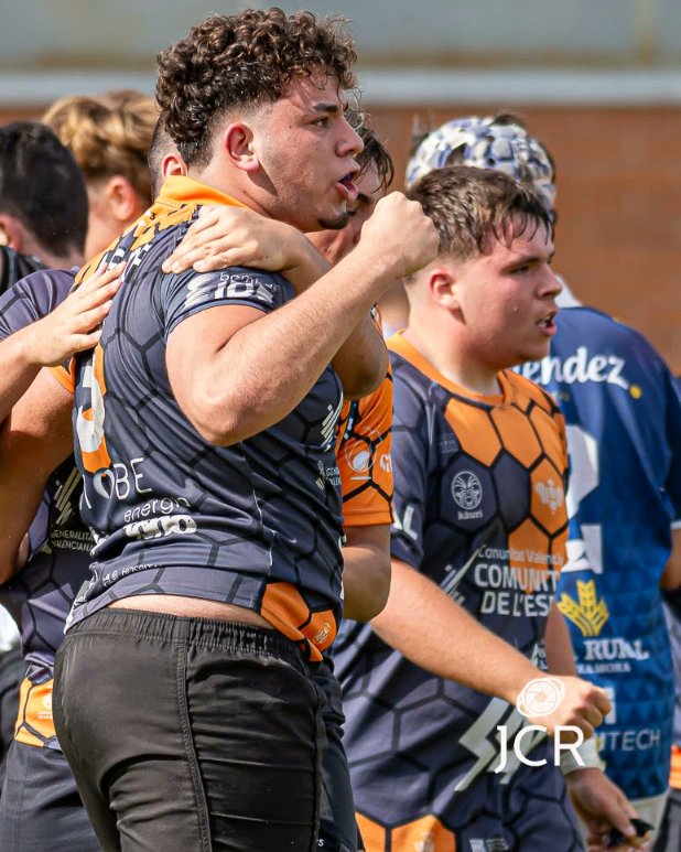 Juan C Rodríguez (@jcrfotorugby) on Twitter photo #rugby
Momentos (II)
Torneo Nacional #S16
📸 <a href="/JCRfotorugby/">Juan C Rodríguez</a>
<a href="/GAZTEDI_RUGBY/">GAZTEDI RUGBY</a> <a href="/lesabellesrc/">C.P. Les Abelles 🐝</a> <a href="/VRAC/">🧀 VRAC 🧀</a> <a href="/MarbellaRugby/">MarbellaRugbyClub</a> <a href="/ferugby/">España Rugby</a> #rugby
Momentos (II)
Torneo Nacional #S16
📸 <a href="/JCRfotorugby/">Juan C Rodríguez</a>
<a href="/GAZTEDI_RUGBY/">GAZTEDI RUGBY</a> <a href="/lesabellesrc/">C.P. Les Abelles 🐝</a> <a href="/VRAC/">🧀 VRAC 🧀</a> <a href="/MarbellaRugby/">MarbellaRugbyClub</a> <a href="/ferugby/">España Rugby</a>