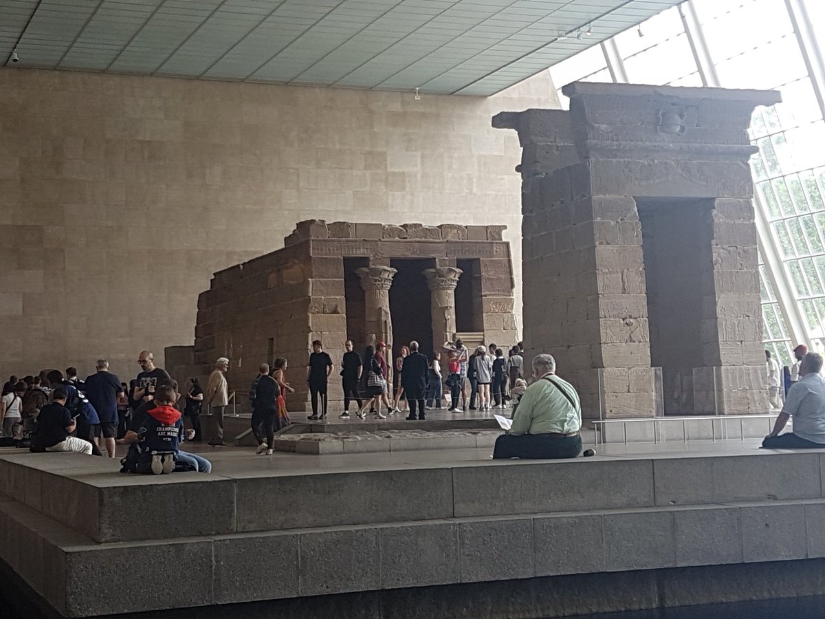 The Temple of Dendur, originally located on the banks of the Nile, at NYC's The Met #NYC #TheMet #museums #EgyptianTemple
