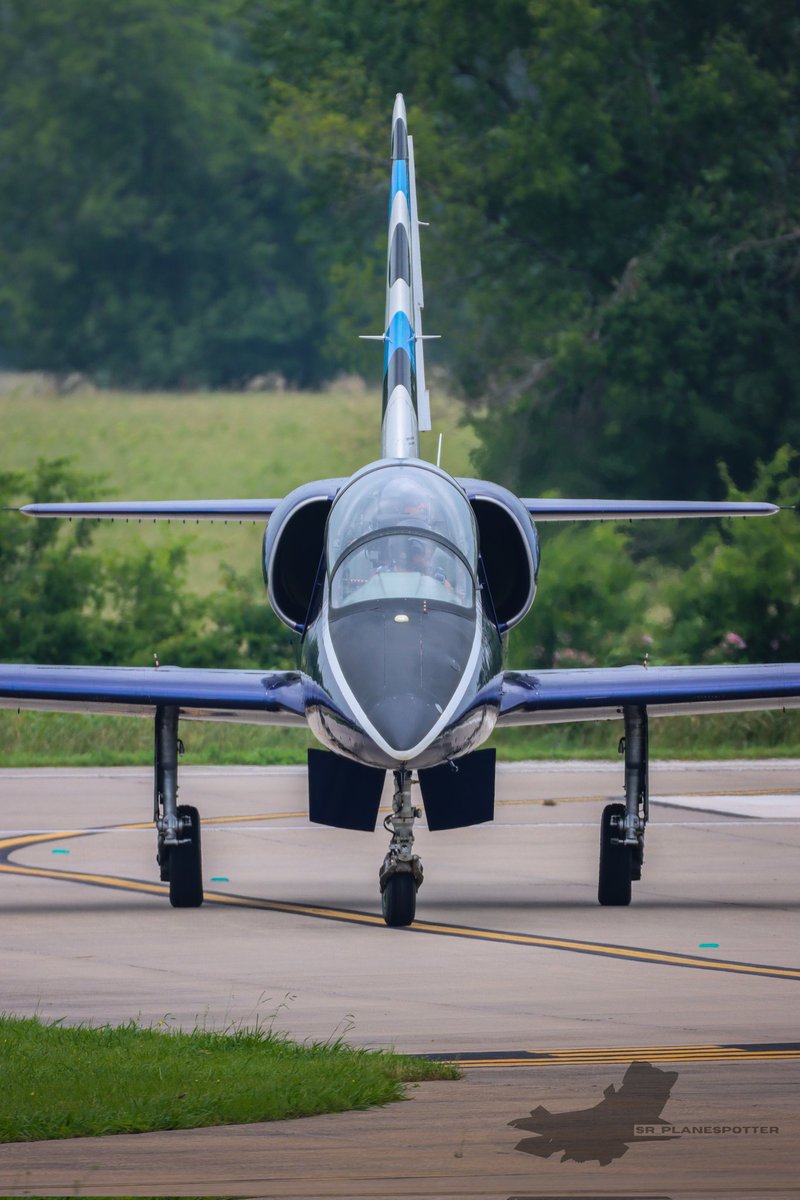 A flock of L-39 Albatross' came through Sulphur Springs Municipal Airport the other day. 

Very unique airport, there's no fence, so you can basically get as close as you want to.