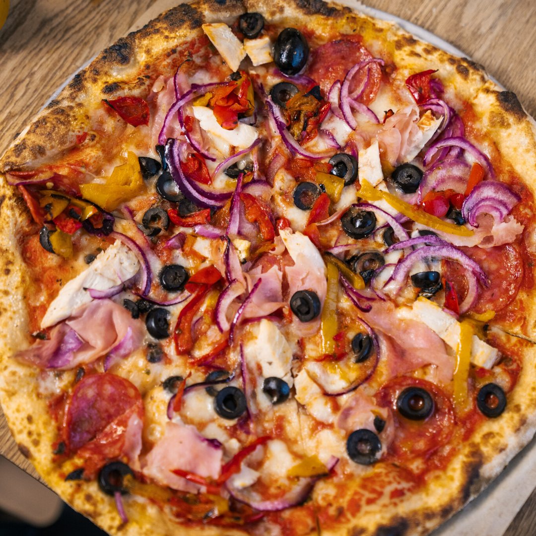 Cool off this May at The Pizza Room! ☀️🍕 
#ThePizzaRoom #ItalianPizza #HomemadePizza #PizzaLondon #Hackney #MileEnd #Poplar #SurreyQuays #NewCross #ItalianPizzeria #pizzauk #HandcraftedPies