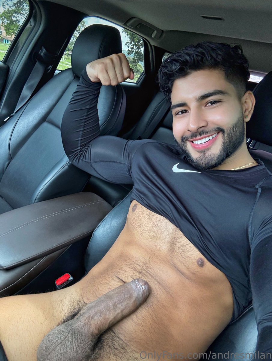 andres1milan's tweet photo. Hello 🫣
https://t.co/hPODUGWBOh Full gallery. 🥵 https://t.co/vYt1JmPKtD