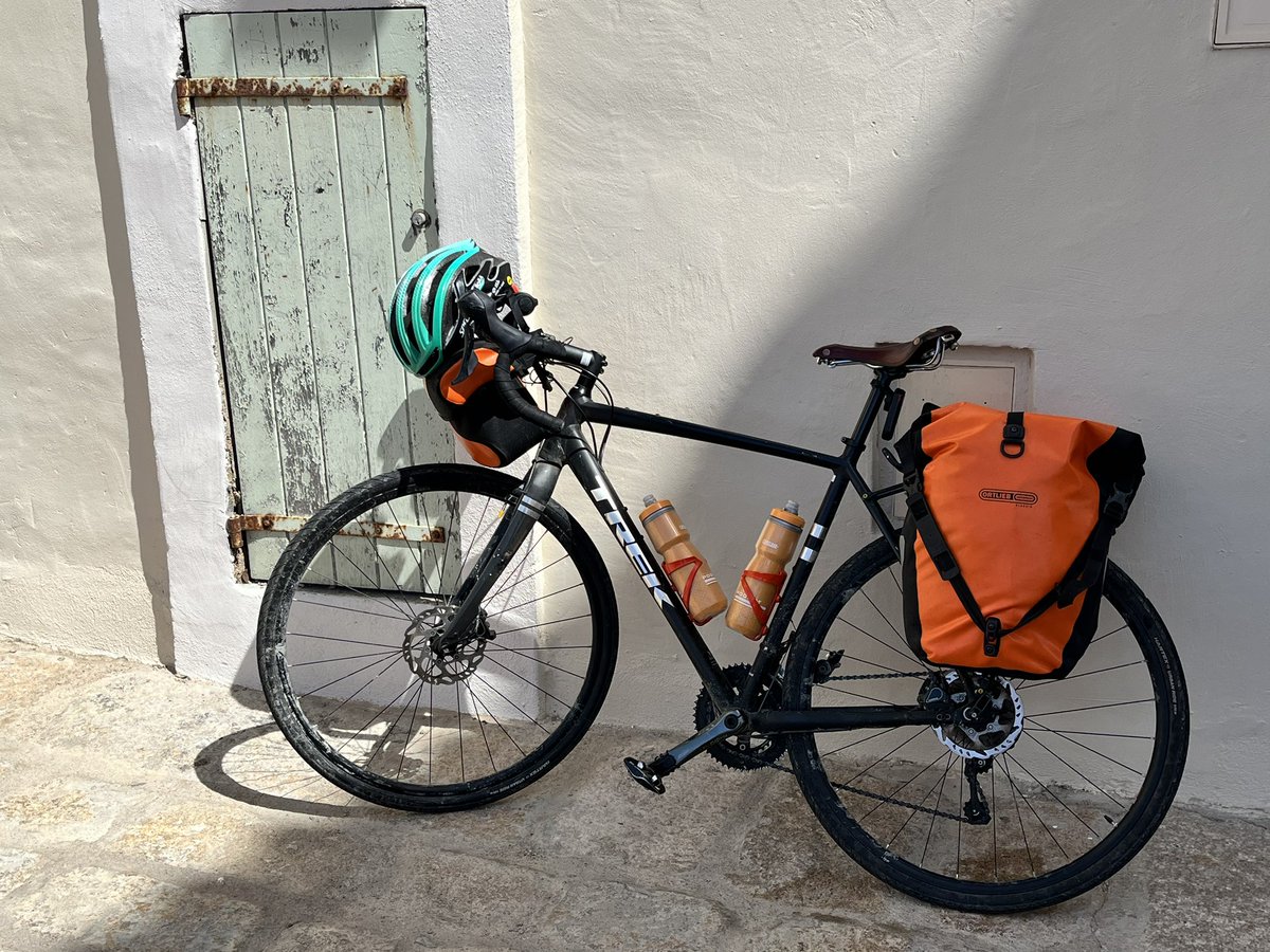 This workhorse has brought me through Spain, France and Corsica,… next Sardinia. To many more adventures outdoorfitnesssligo.com #cycling @TrekBikes @bontrager_keith