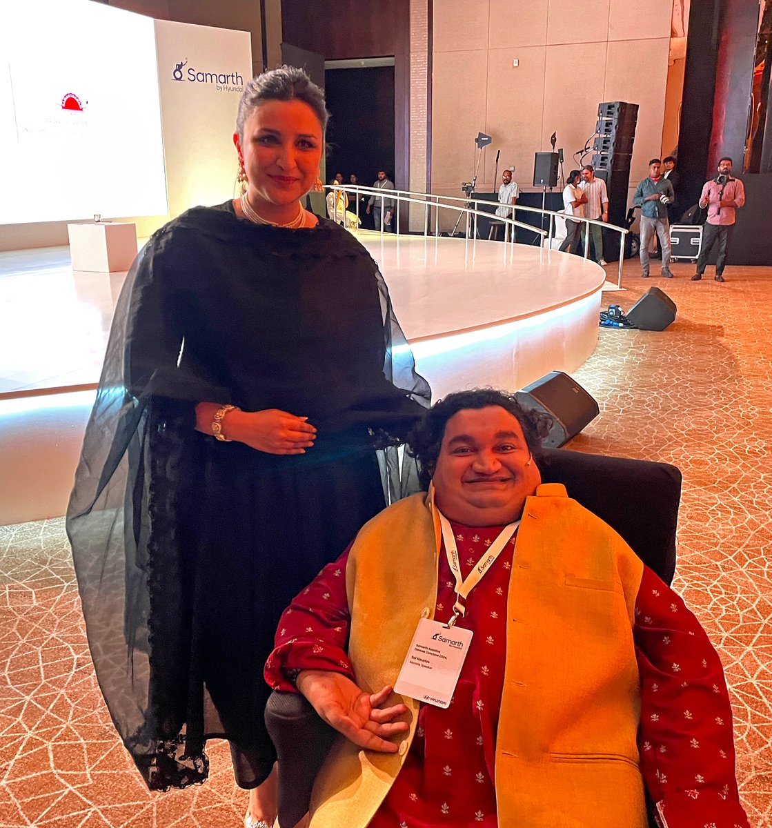 Sai Kaustuv Dashgupta (@saikaustuv) on Twitter photo When life surprised me, I met none other than enchanting #bollywood #actress & #singer <a href="/ParineetiChopra/">Parineeti Chopra</a> at #SamarthbyHyundai <a href="/HyundaiIndia/">Hyundai India</a> mini conclave organized by <a href="/CNN/">CNN</a> <a href="/News18India/">News18 India</a> ✨
Meeting a star like her isn’t about the #glamour; but about genuine moments to cherish!🙏 When life surprised me, I met none other than enchanting #bollywood #actress & #singer <a href="/ParineetiChopra/">Parineeti Chopra</a> at #SamarthbyHyundai <a href="/HyundaiIndia/">Hyundai India</a> mini conclave organized by <a href="/CNN/">CNN</a> <a href="/News18India/">News18 India</a> ✨
Meeting a star like her isn’t about the #glamour; but about genuine moments to cherish!🙏