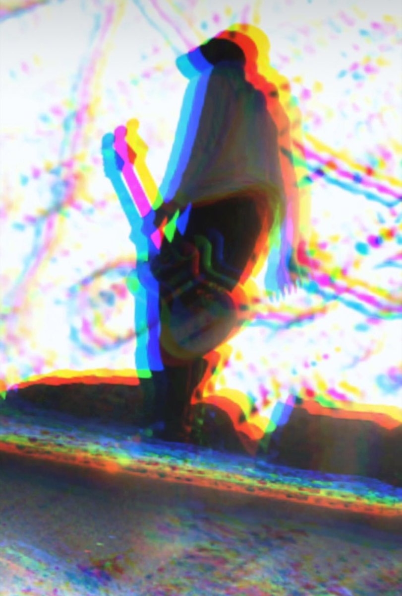 yellow_broken's tweet photo. Hey, remember that one time I was in a music video … 
#TheBrokenYellowGuitar #guitar #Reggae #Ska #Cumbia #Punk https://t.co/E5vLJ7ZPra