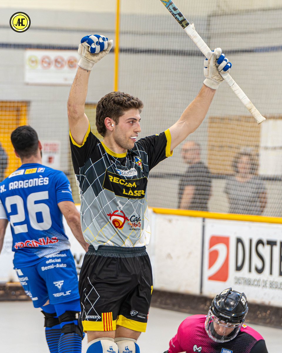 💥 1,2,3… HAT TRICK d’<a href="/adriaballart/">Adriaballart</a>! 

🔝 Espectacular actuació de Ballart contra el <a href="/LleidaLlista/">Pons.Lleida</a>! 

👊🏻 Som-hi equip! 

#SomhiCaldes #ParlemOKLiga