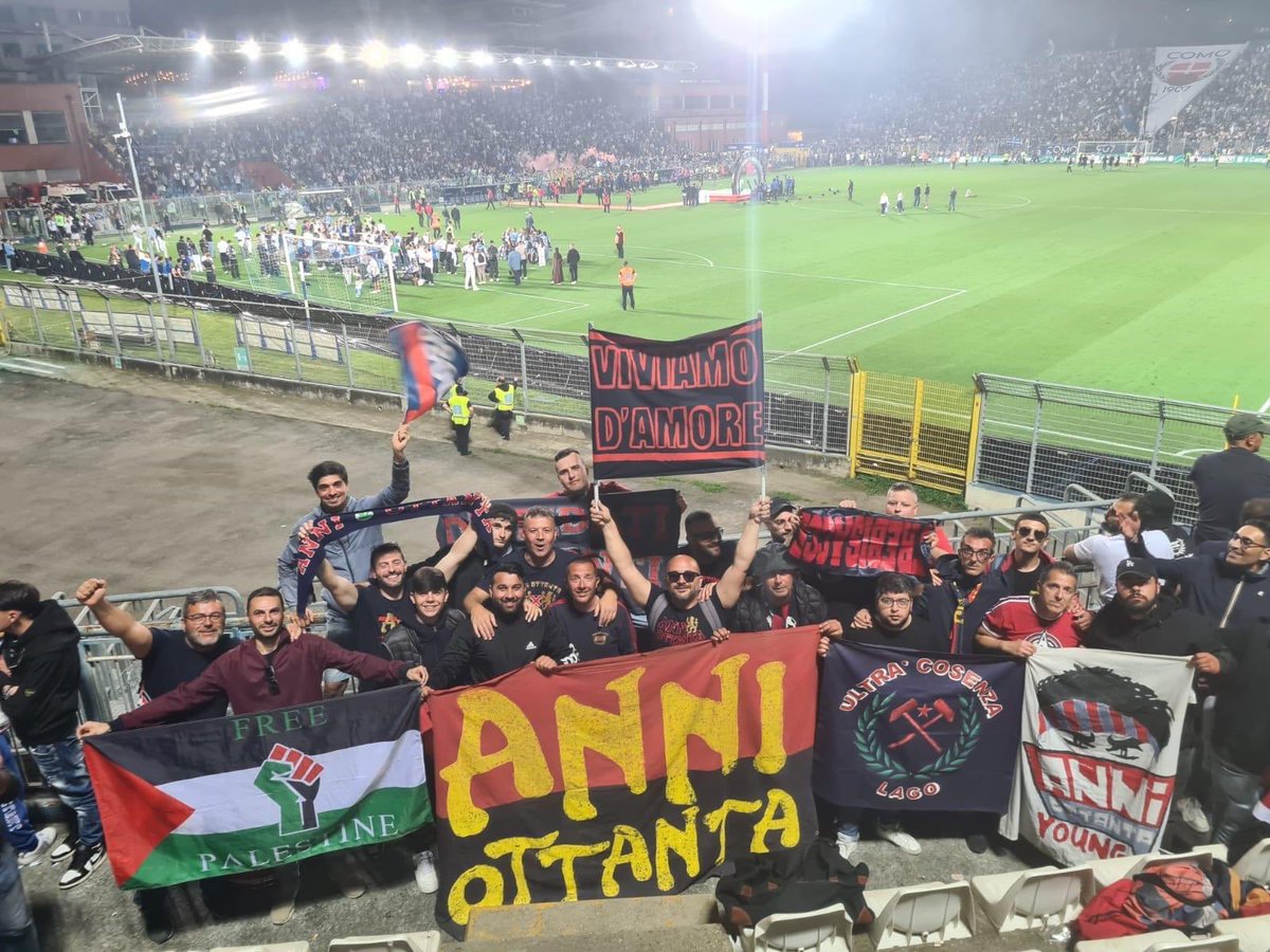 PHOTO | Ultras Cosenza, Italy