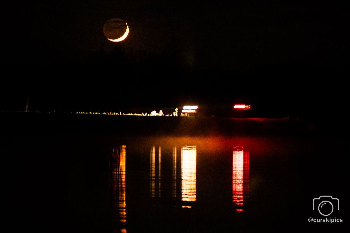 Sometimes when I am trying to get a certain picture (like the northern lights a couple weeks ago), I capture another picture I love. 

A car passing by a setting moon at Crex Meadows State Wildlife Area 

#moon #motion #longexposure #photography #pentax
