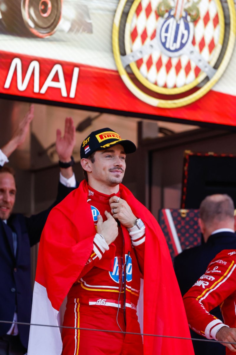 leclercsletters's tweet photo. he did it at home. THE prince of monaco. https://t.co/zmu6MZ5fHi
