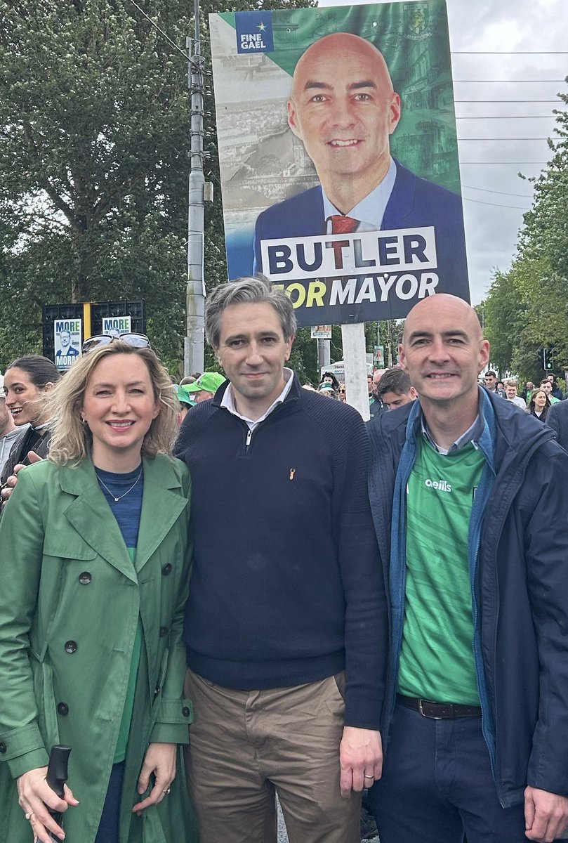 You never know who you’ll bump into on match day! Welcome back to the neighbourhood Taoiseach @SimonHarrisTD #luimneachabú