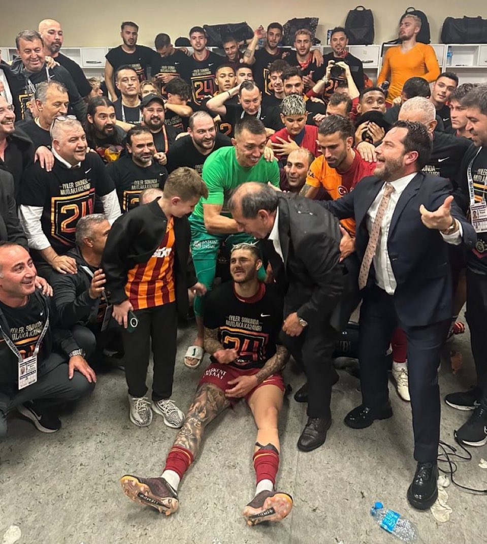 serra (@serracimbom) on Twitter photo 