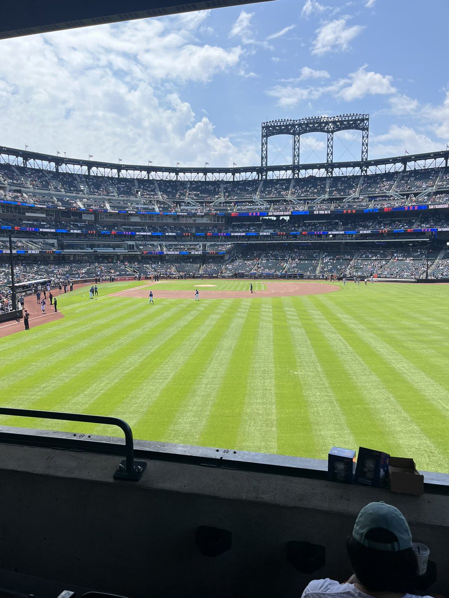 Spent Sunday as a staff watching former <a href="/New_Canaan_Base/">New Canaan Baseball</a> alumni Curt Casali and the <a href="/SFGiants/">SFGiants</a> take on the Mets. Beautiful weather and a great time all around <a href="/Jimmer_2/">Jayd__2</a> <a href="/BlossMr/">Anthony Bloss</a> ⚾️ ⚾️