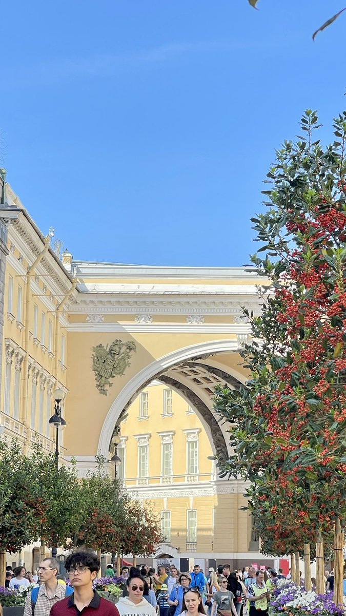 Nesterror's tweet image. Наконец-то город в зелени 🤌