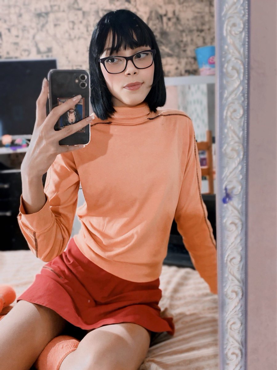 cyb3rlinn's tweet photo. Velma 🧡
#cosplay #velma #velmacosplay #scoobydo https://t.co/InHcTfLrYQ