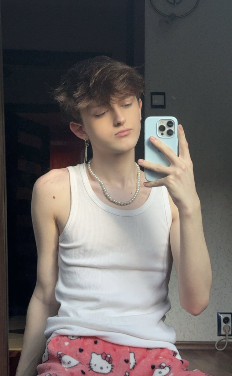 xchrissecret's tweet photo. can i be your twink bf? 💖

https://t.co/WO8SV7Hh09 https://t.co/U1VwgMa7W7