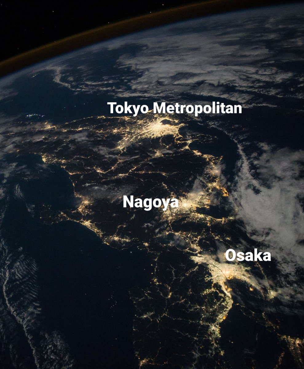 @latestinspace 🇯🇵 Japan at night (Credit: NASA)
