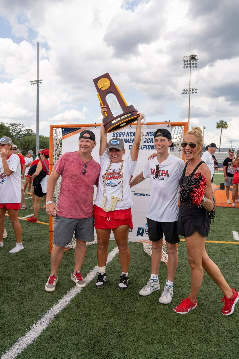 drglowaki's tweet photo. National Champs! •UTampa Women’s Lacrosse https://t.co/a6hPsAKPW8