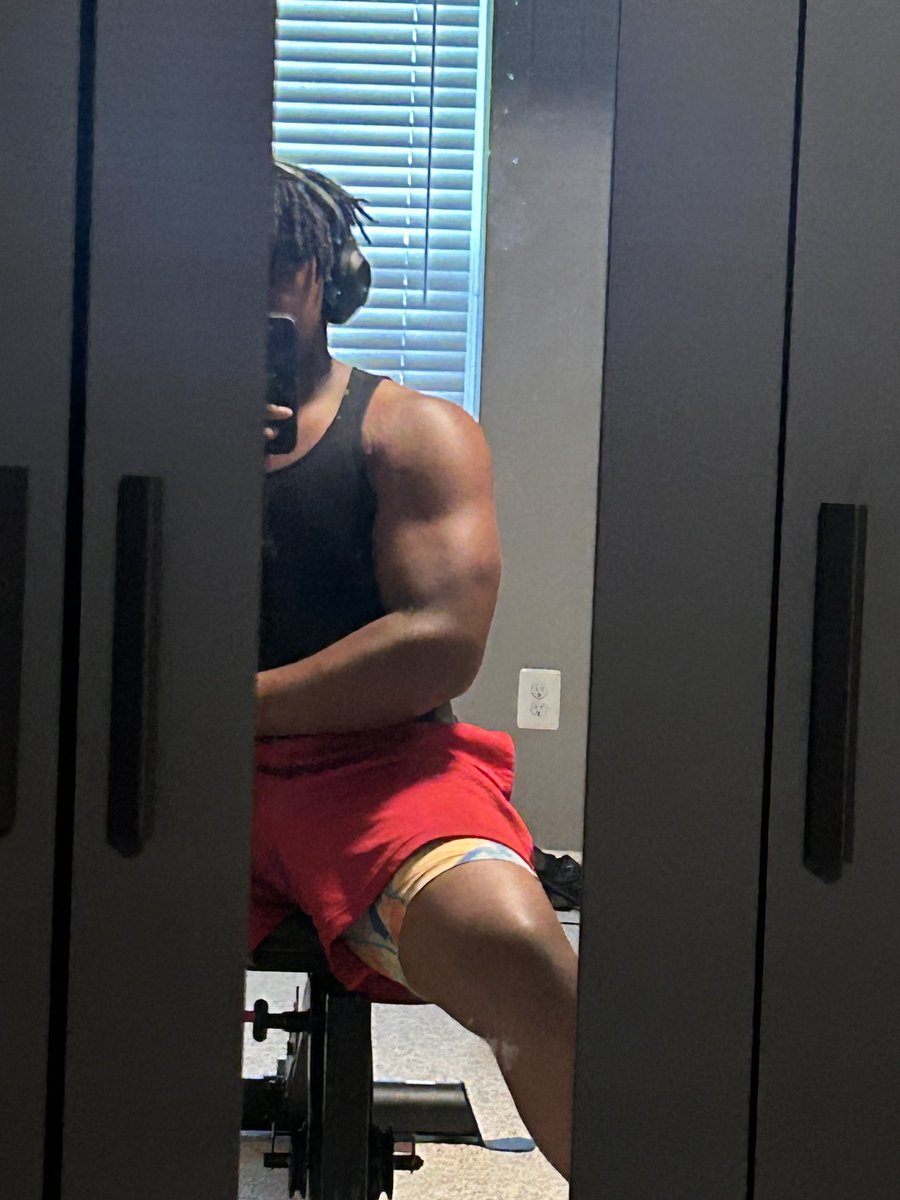 LandonLockett_'s tweet image. 9am work !