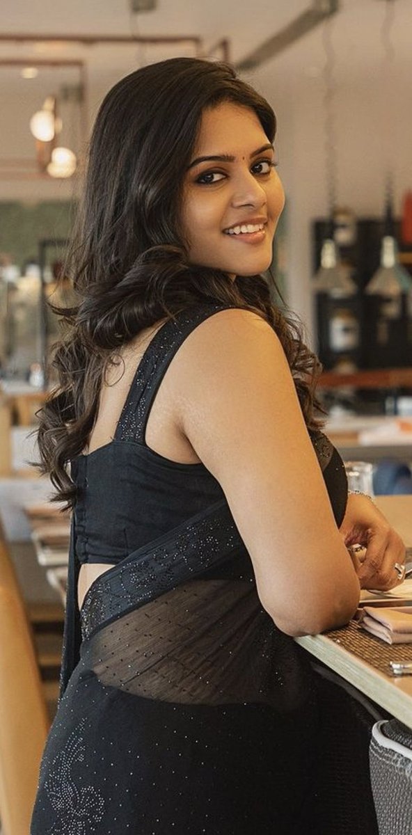 GOhe7Jea0AA57cV?format=jpg&name=medium