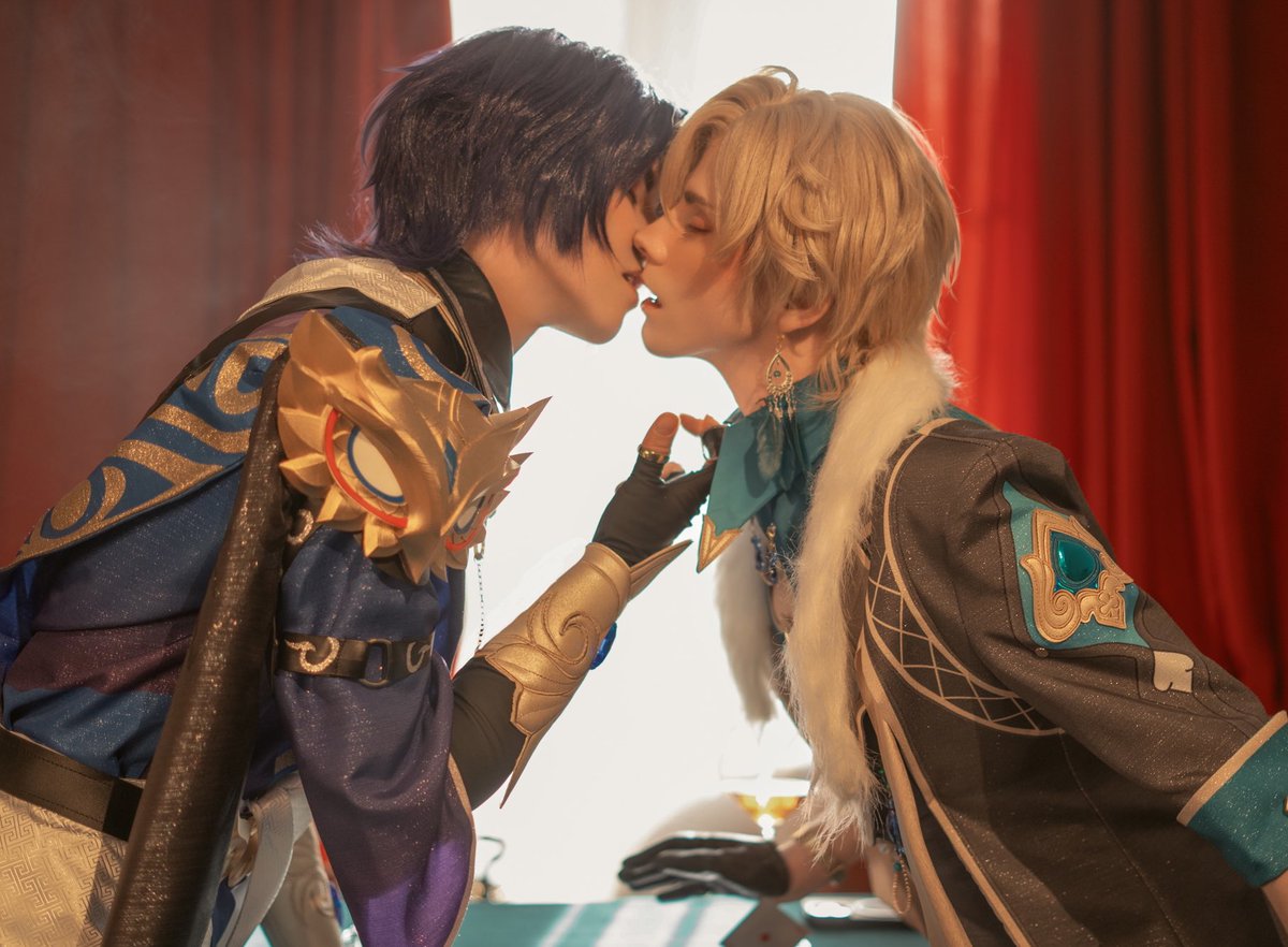 OvsyanArt's tweet photo. [ Royal Flush ] / part 1

“What game are you playing this time, Aventurine?”
#RatioRine #hsr https://t.co/xXcKZTBoh2