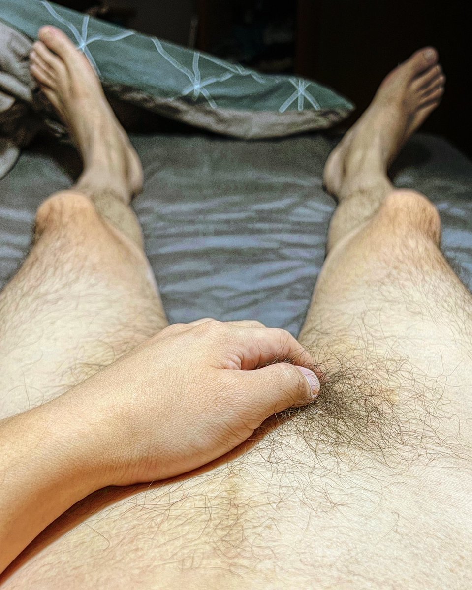 难道你们不觉得一起闻r一起上头然后互相龟头责的感觉真的很爽么，看着对方的表情听着彼此呻吟真的爽死。#龟头责 #rush #农牛 有没有呼和浩特同好的
