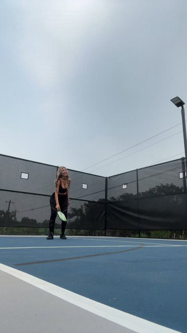 FARRAH ABRAHAM OFFICIAL is live now! https://t.co/XJ9zoXprzq https://t.co/jKl01MhefM<a href="/tag/twitter"class="tags"><span>#twitter</span></a><a href="/tag/x"class="tags"><span>#x</span></a>