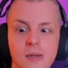 PCGMad's tweet image. 🔴 LIVE NOW 🏴󠁧󠁢󠁳󠁣󠁴󠁿
twitch.tv/pcgonemad

To my legions of female fans out there, I apologize in advance. 

There's no webcam tonight.