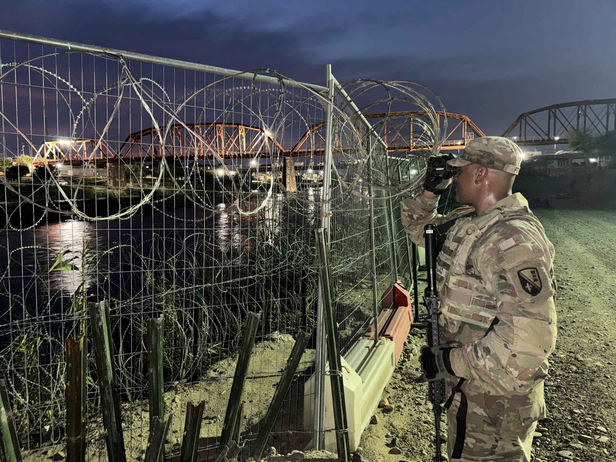 A Louisiana National Guard Soldier stands watch along the border in support of #OperationLoneStar. Keeping the nation safe.