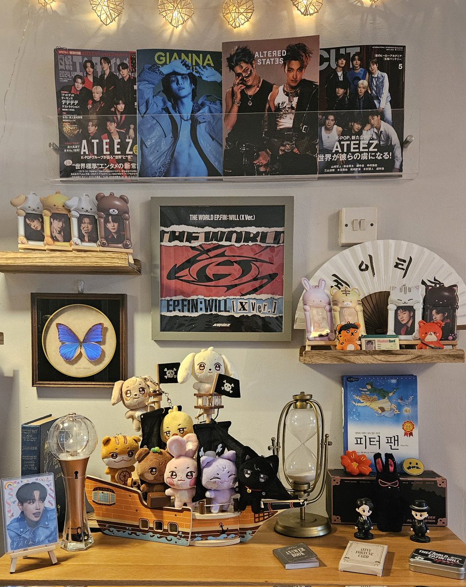 matztiny's tweet image. My little corner is looking so perfect, now, with Aniteez in their pirate ship. 😍😍😭😭😭🏴‍☠️⏳
#ATEEZ #에이티즈 #ANITEEZ