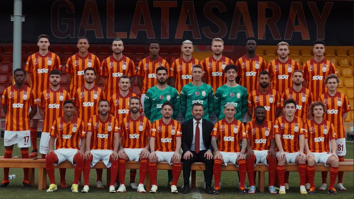 farizASLAN3's tweet photo. Aslan Şanlı GALATASARAY.. ŞAMPİYONLUK kutlu olsun 🦁🦁🦁👑👑👑🏆🏆🏆🏆🏆🇹🇷🇹🇷🇹🇷🇹🇷 https://t.co/q7guBe8ATw