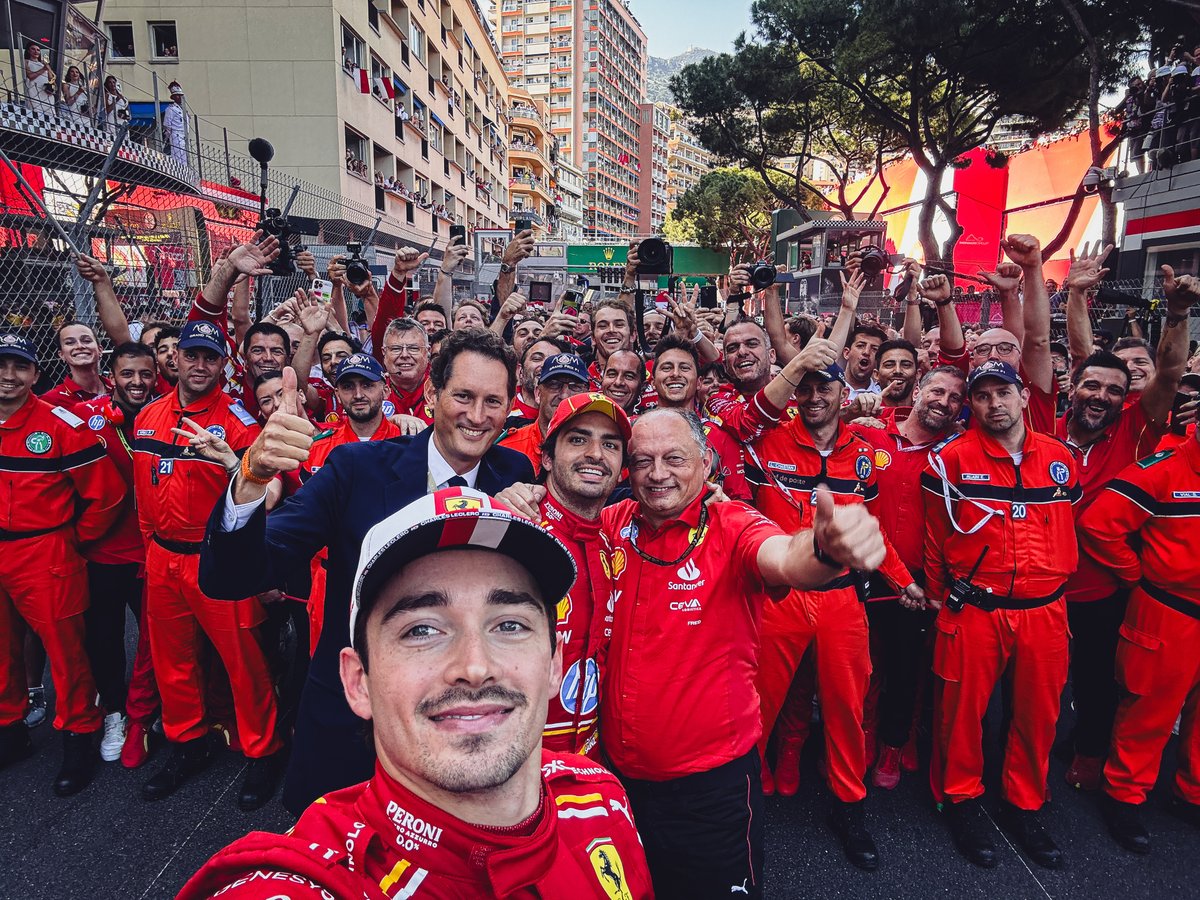 This team ❤️ Forza Ferrari!! #MonacoGP #F1