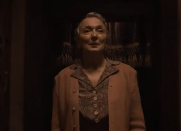 Wyfan2's tweet photo. @accordingtoJonD #AmandaWalker also played the iconic Agent R guarding Project Rebirth in CAPTAIN AMERICA : THE FIRST AVENGER (2011). Given how much #DrWho is influenced by the Marvel movies it's ironic that she's played two small but significant parts in both. https://t.co/oetVXWmcqc