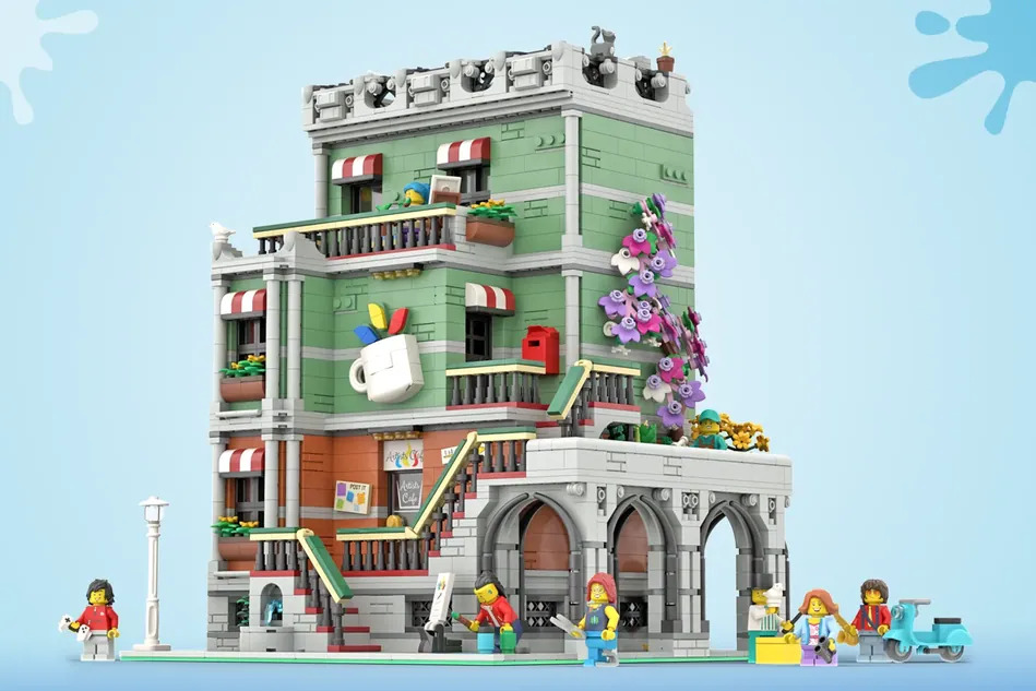 LEGO Ideas Artists Cafe - The University House Achieves 10,000 Supporters

Artists Cafe - The University House by 2PPL is the latest project to achieve 10,000 supporters on LEGO Ideas.

thebrickfan.com/lego-ideas-art…

#LEGO #LEGOIdeas