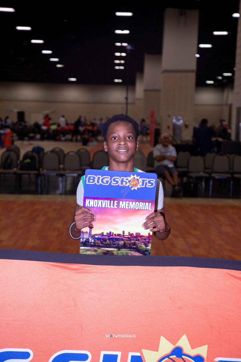 BIG SH🏀TS tweet media