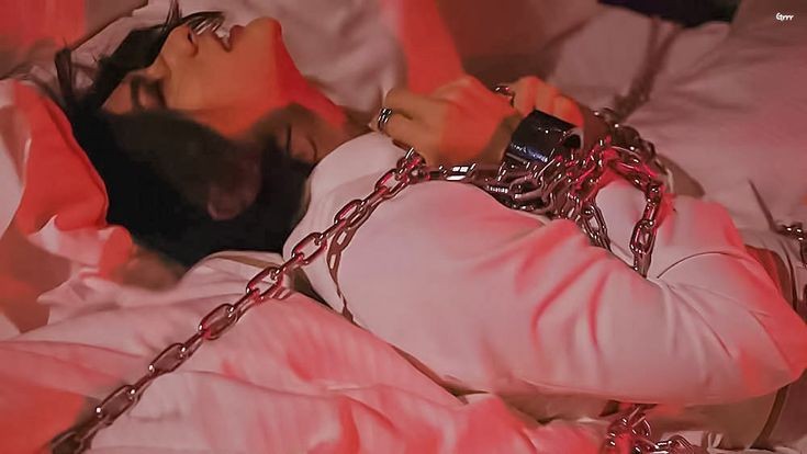 anvolr3's tweet photo. Hyunho os|Cream🔞

Hyvnjin cree que su novio quiere terminar con el porque ha pasado un tiempo sin tener sexo pero en realidad es porque M¡nho tiene una condición llamada hiperprolactinemia que lo hace eyacular s3m3n más de lo normal y eso lo ha vuelto inseguro a la hora del sexo https://t.co/SMeELl2yQs
